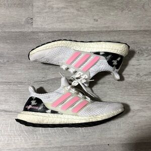 2022 Adidas UltraBoost 5.0 DNA